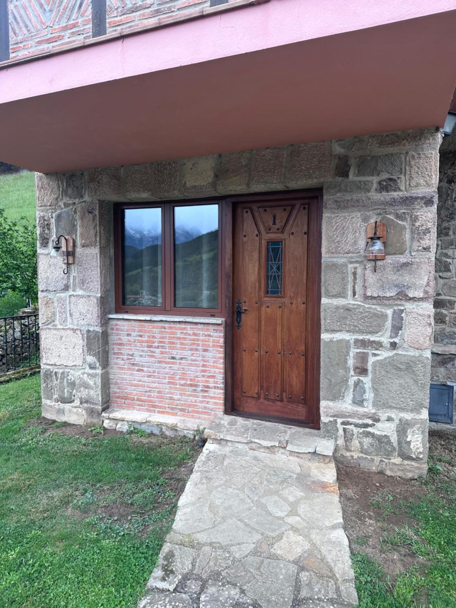 Apartamentos La Montana Frama Exterior photo